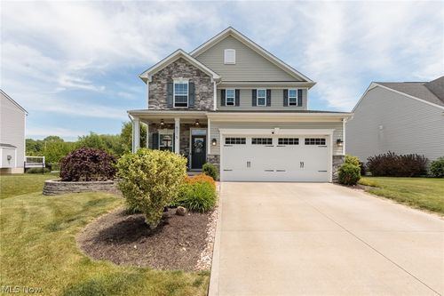 6215 Hooper Dr, Medina, OH, 44256-5665 | Card Image