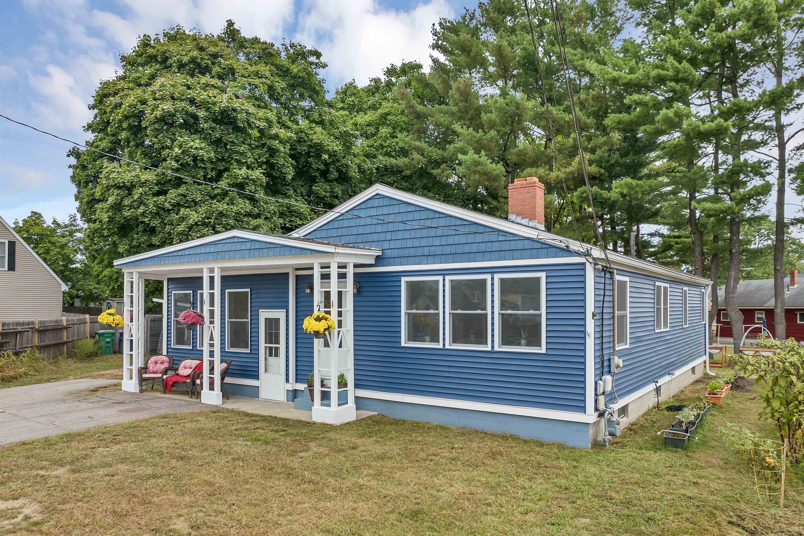 Hunt St, Nashua, NH 03060
