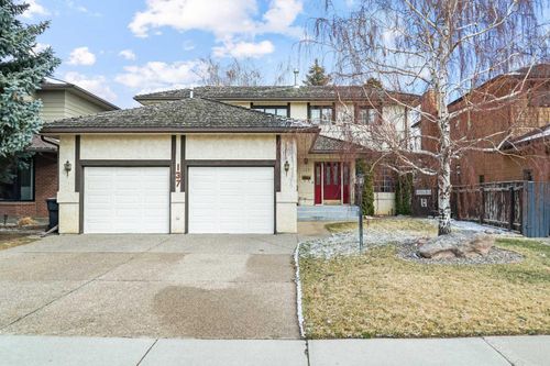 137 Edgewood Blvd W, Lethbridge, AB, T1K5Z6 | Card Image