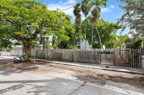 6-611 Grinnell St, Key West, FL, 33040-7194 | Card Image
