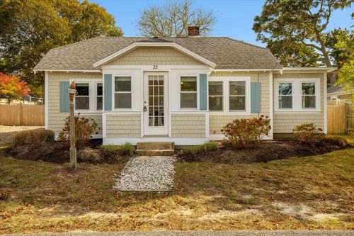 22 Ferncliff Rd, Dennis Port, MA, 02639-2424 | Card Image