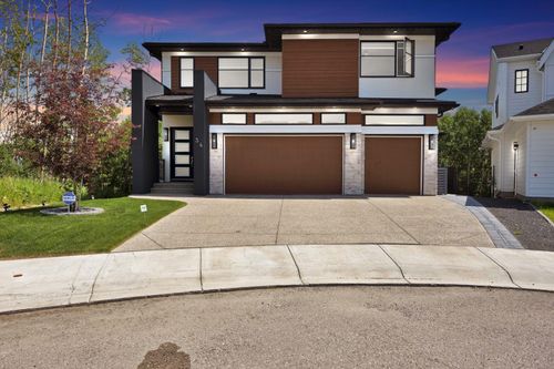 34 Rockford Pk Nw, Calgary, AB, T3G0G7 | Card Image
