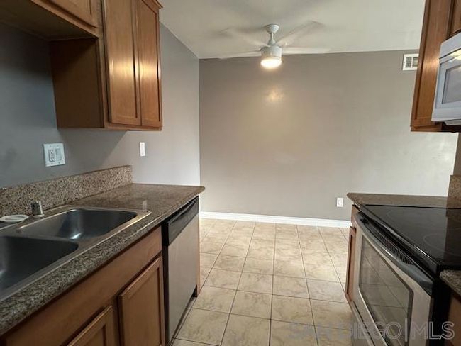 UNIT-19 - 1386 E Madison Ave, Condo with 2 bedrooms, 2 bathrooms and 1 parking in El Cajon CA | Image 11