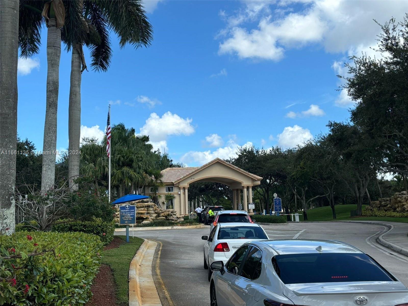 22nd St, Pembroke Pines, FL 33028