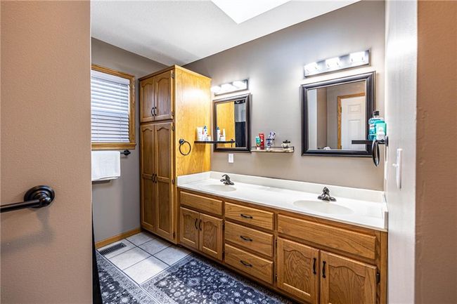 501 Arnold St, House other with 4 bedrooms, 4 bathrooms and null parking in Creighton MO | Image 37