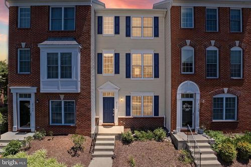 25154 Monteith Ter, South Riding, VA, 20152-6706 | Card Image