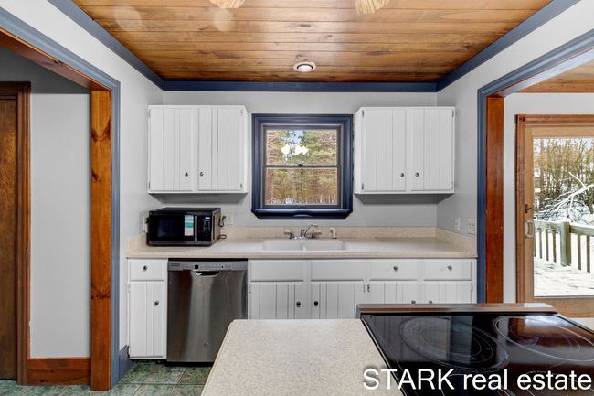 Cassie Hufnagel - 1493 W M20-14 | Image 15