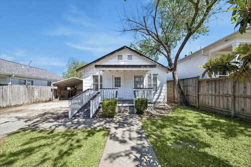 1204 Cordell St, Houston, TX, 77009-3131 | Card Image