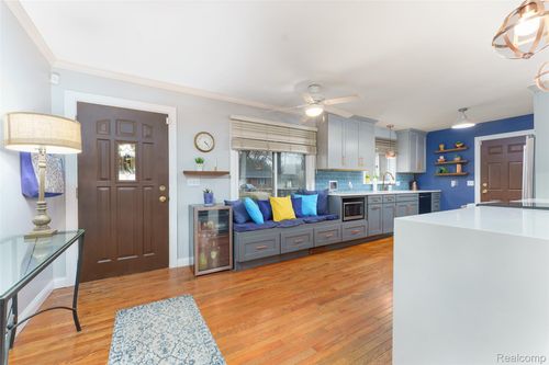 1920 Byrnes Rd, Lansing, MI, 48906-3401 | Card Image