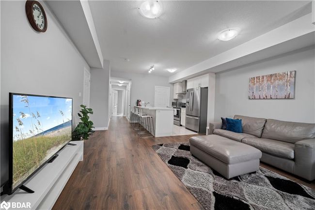182 Oat Lane, House attached with 2 bedrooms, 2 bathrooms and 1 parking in Kitchener ON | Image 6
