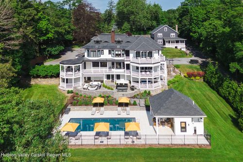 9 Chambers Dr, West Park, NY, 12493-7011 | Card Image