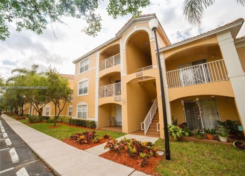 apt-211-5520 Nw 61st St, Coconut Creek, FL, 33073-2509 | Card Image