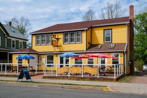 358 - 360 St George Street, Annapolis Royal, NS, B0S1A0 | Card Image