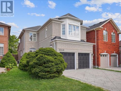 5649 Condor Pl, Mississauga, ON, L5V2J5 | Card Image