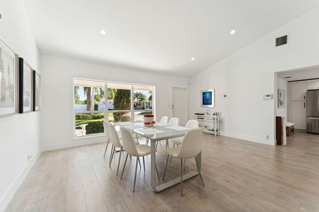 2205 Ne 30 Th St, House other with 3 bedrooms, 2 bathrooms and null parking in Lighthouse Point FL | Image 5