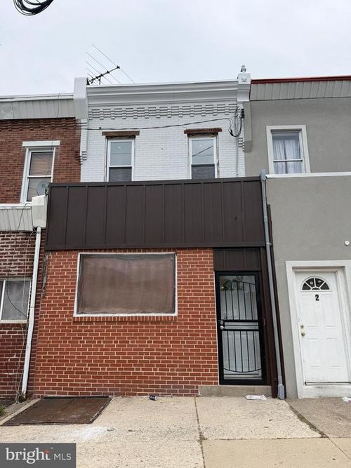 895 N 66th St, PHILADELPHIA, PA, 19151-3331 | Card Image