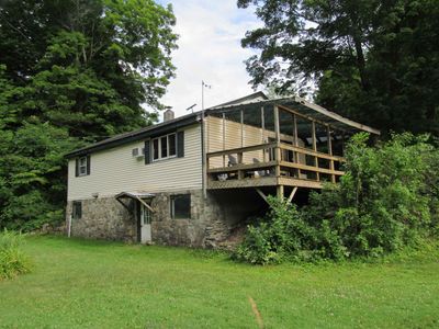 183 Cross Road, House other with 2 bedrooms, 1 bathrooms and null parking in Manchester VT | Image 1