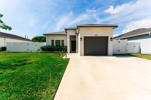 842 Nw 9th Avenue, Boynton Beach, FL, 33426 | Card Image