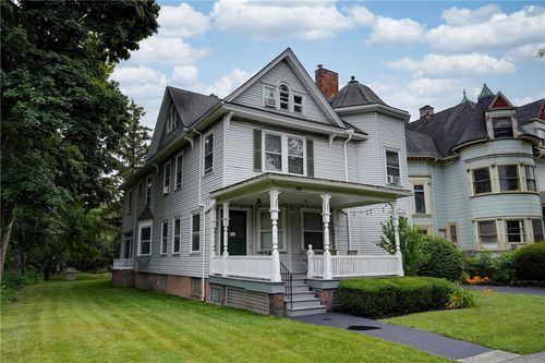 28 Portsmouth Ter, Rochester, NY, 14607-1513 | Card Image
