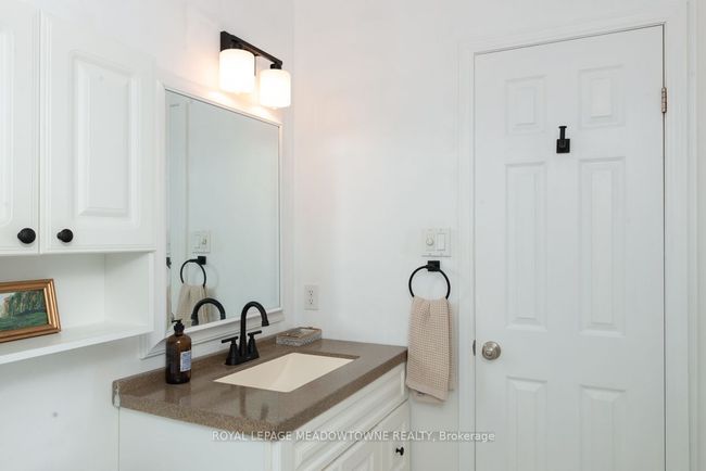 32 Clarridge Crt, House other with 4 bedrooms, 3 bathrooms and 2 parking in Brampton ON | Image 18