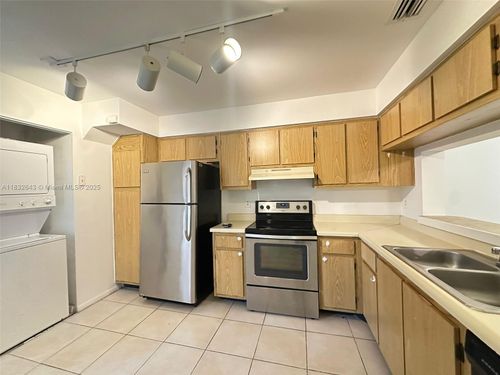 0-2265 Sw 80th Ter, Miramar, FL, 33025-2289 | Card Image