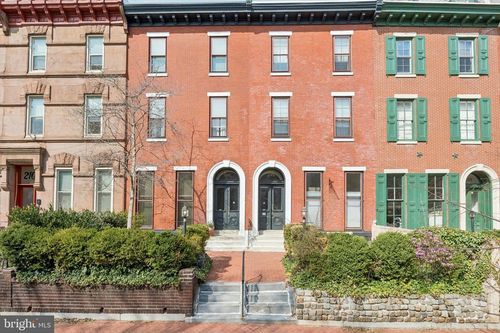 3r-2105 Green Street, PHILADELPHIA, PA, 19130 | Card Image