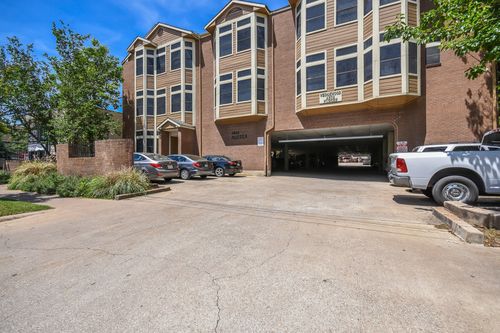 312-2802 Nueces St, Austin, TX, 78705-3752 | Card Image
