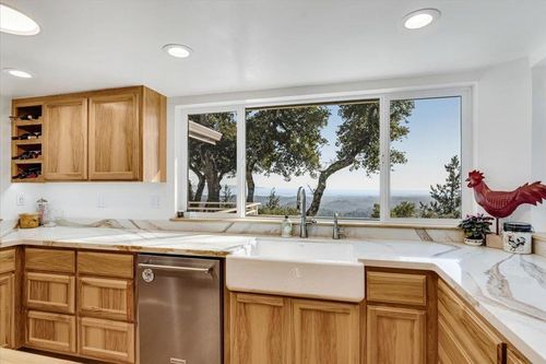 24854 Skyland Rd, Los Gatos, CA, 95033-8160 | Card Image