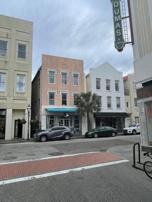 apt-4-293 King St, Charleston, SC, 29401-1467 | Card Image