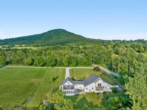 47 Vineyard View Drive, Charlotte, VT, 05445-4201 | Card Image