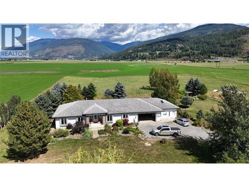 710 Indian Rd, Creston, BC, V0B1G8 | Card Image