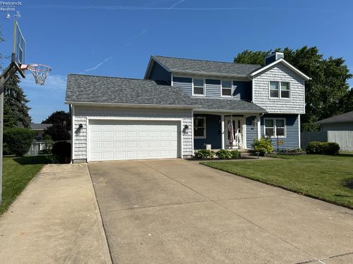 515 Linden Way Dr, Sandusky, OH, 44870-6302 | Card Image
