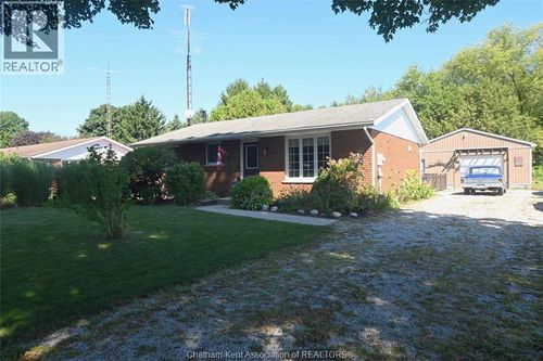 161 Queen St, Highgate, ON, N0P1T0 | Card Image