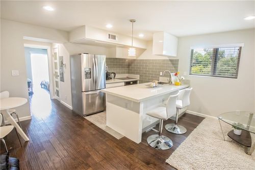 d-315-3110 Red River St, Austin, TX, 78705-3226 | Card Image