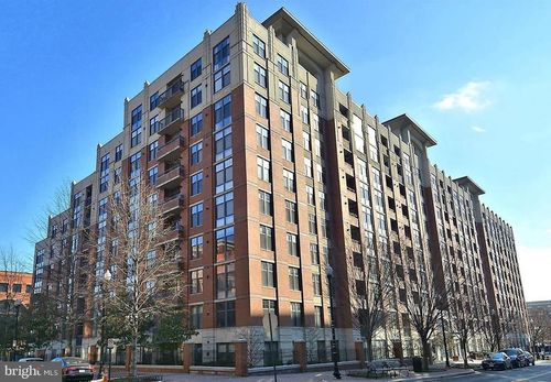 404-1021 N Garfield St, ARLINGTON, VA, 22201-2562 | Card Image