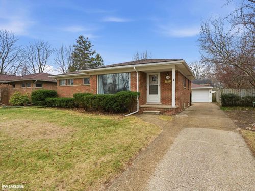 88 Wellesley Drive, Pleasant Ridge, MI, 48069 | Card Image