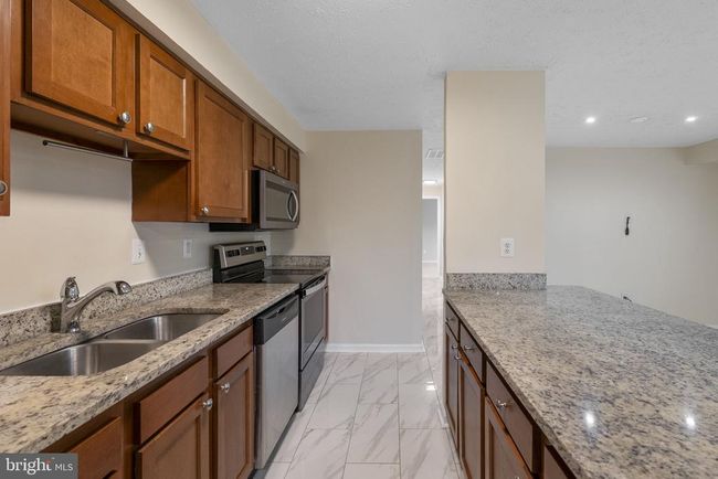 512 - 12407 Hickory Tree Way, Condo with 2 bedrooms, 2 bathrooms and null parking in GERMANTOWN MD | Image 10