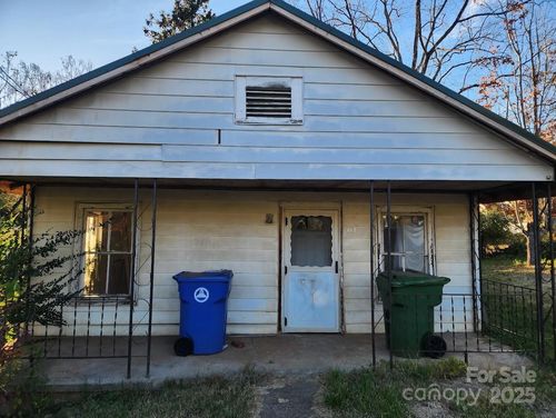 107 Bradley St, Asheville, NC, 28806-4447 | Card Image