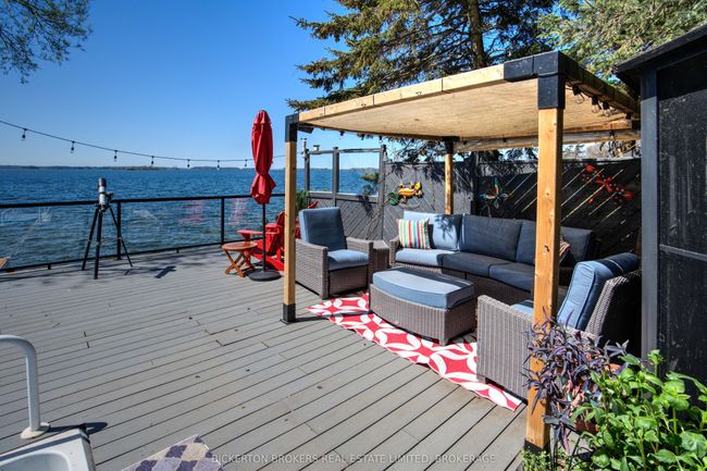 9 Grays Lane, House other with 5 bedrooms, 2 bathrooms and 2 parking in Gananoque ON | Image 8