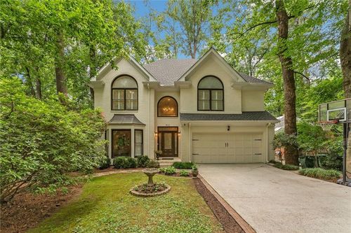 411 Chelsea Cir Ne, Atlanta, GA, 30307-1255 | Card Image