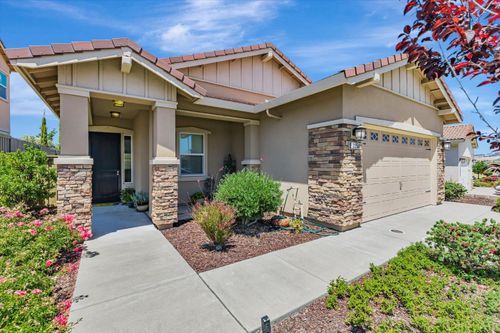 2250 Hayloft Dr, Folsom, CA, 95630-6198 | Card Image