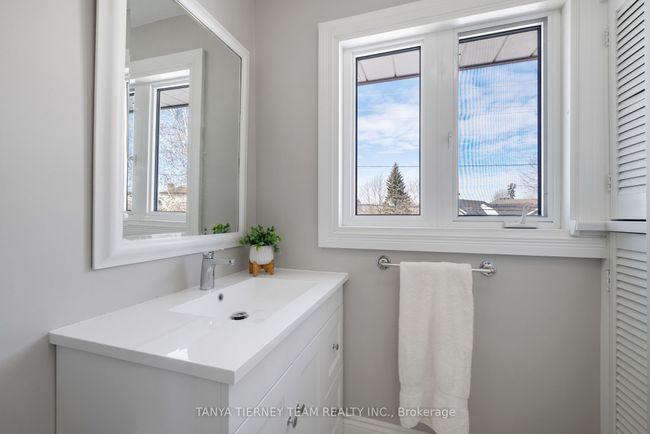 378 Major St, House other with 3 bedrooms, 2 bathrooms and 4 parking in Port Perry ON | Image 20