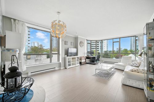 400-5967 Wilson Ave, Burnaby, BC, V5H4N9 | Card Image