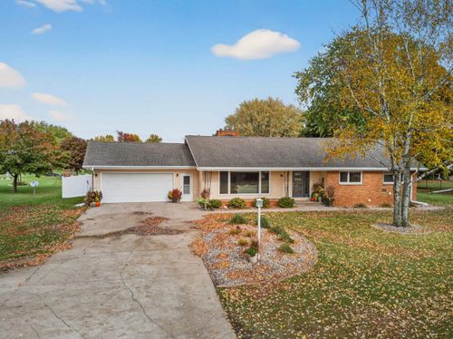 4784 S Us Highway 45, OSHKOSH, WI, 54902-7466 | Card Image