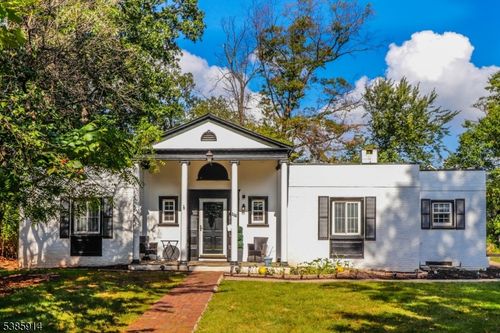 266 Middlesex Ave, Metuchen, NJ, 08840-1520 | Card Image