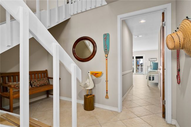 213 Port Saint Claire, House other with 3 bedrooms, 3 bathrooms and null parking in City by the Sea TX | Image 4
