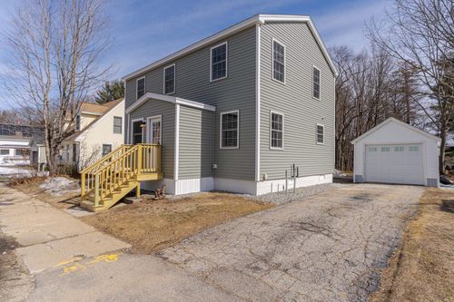 33 Linden St, Rochester, NH, 03867-3116 | Card Image