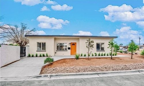 5013 Vermont Ave, Las Vegas, NV, 89107-1815 | Card Image