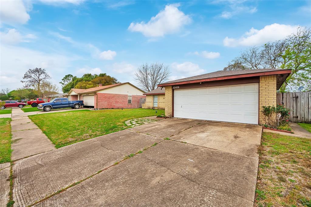 Stockman Ln, Sugar Land, TX 77498