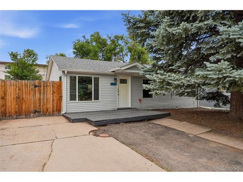 1745 Jay St, Lakewood, CO, 80214-1556 | Card Image